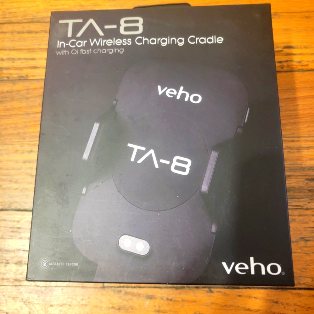 Qi Wireless Car Charging Cradle - Veho TA-8 - New in Box